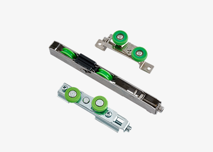 Herrajes y poleas para puertas correderas